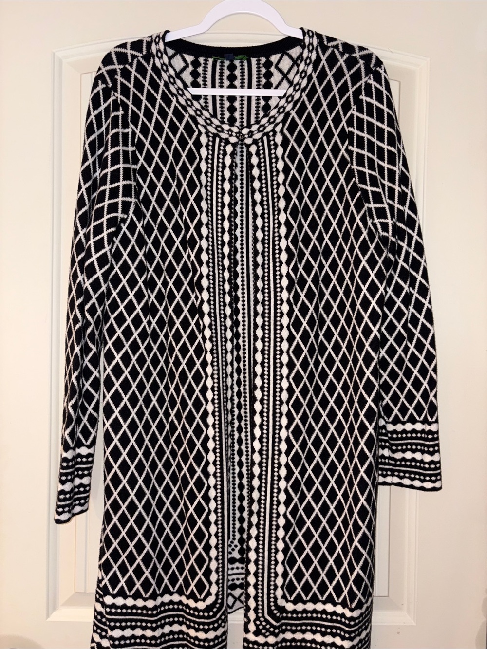 C. Wonder Black and White Geometric Open-Front Cardigan - Picture 3 of 7
